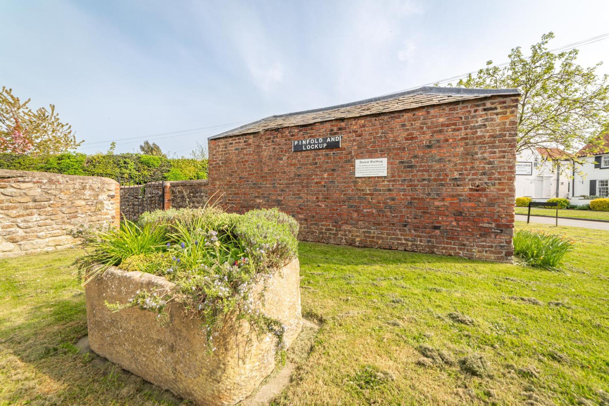 Pinfold Cottage, Dog Friendly Yorkshire Coast & Countryside Hunmanby Exterior photo